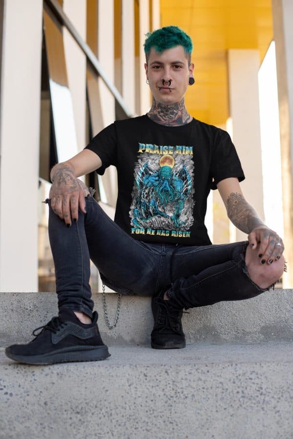 Praise Him Cthulhu Tee - Image 5
