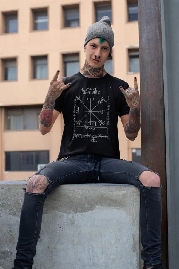 Vegvisir Tee - Image 3