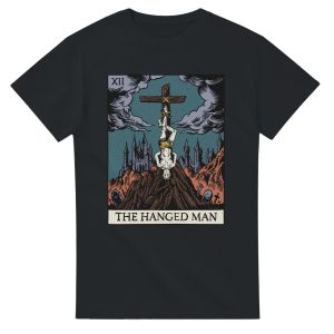 the hanged man tarot card design t shirt - black - flat lay