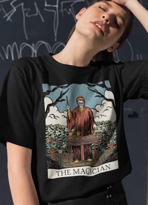 i. The Magician Tarot Tee - Image 4